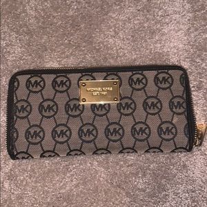 Michale Kors Wallet